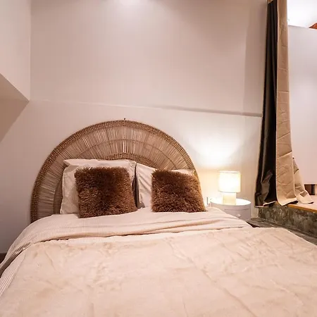 L'adresse Du Choeur - Vieux Apartment *